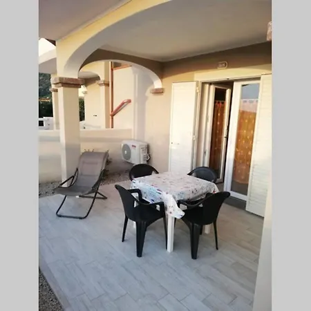 Trilocale Vista Mare Con Piscina A *