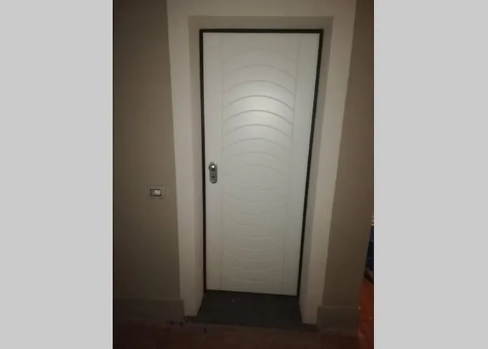 Trilocale Vista Mare Con Piscina A