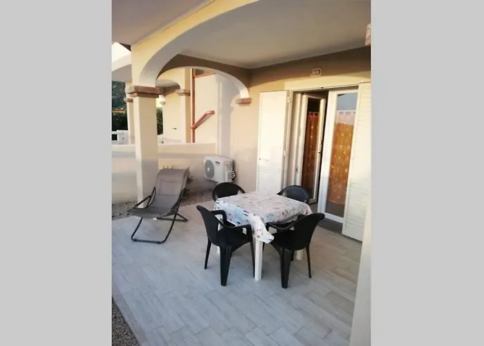 Trilocale Vista Mare Con Piscina A *