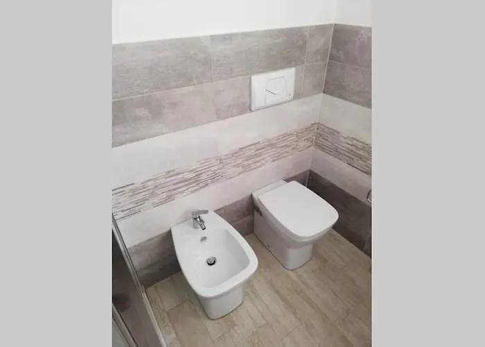 Trilocale Vista Mare Con Piscina A アパート